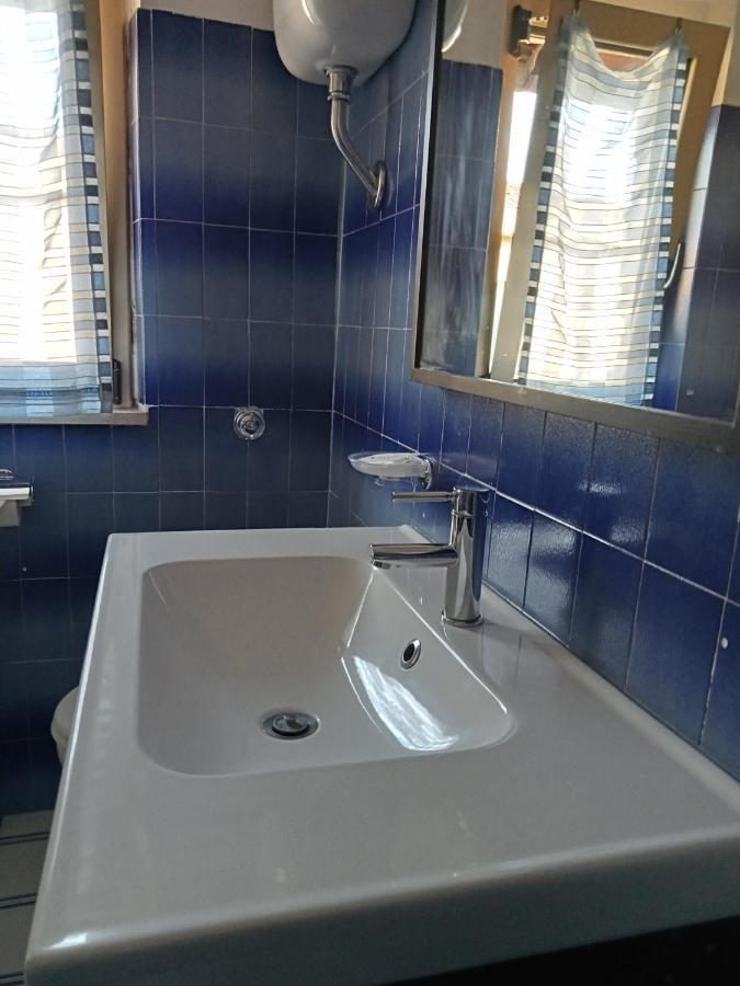 Casa Sofia - Appartamento Con Parcheggio Riservato Terni Exterior foto