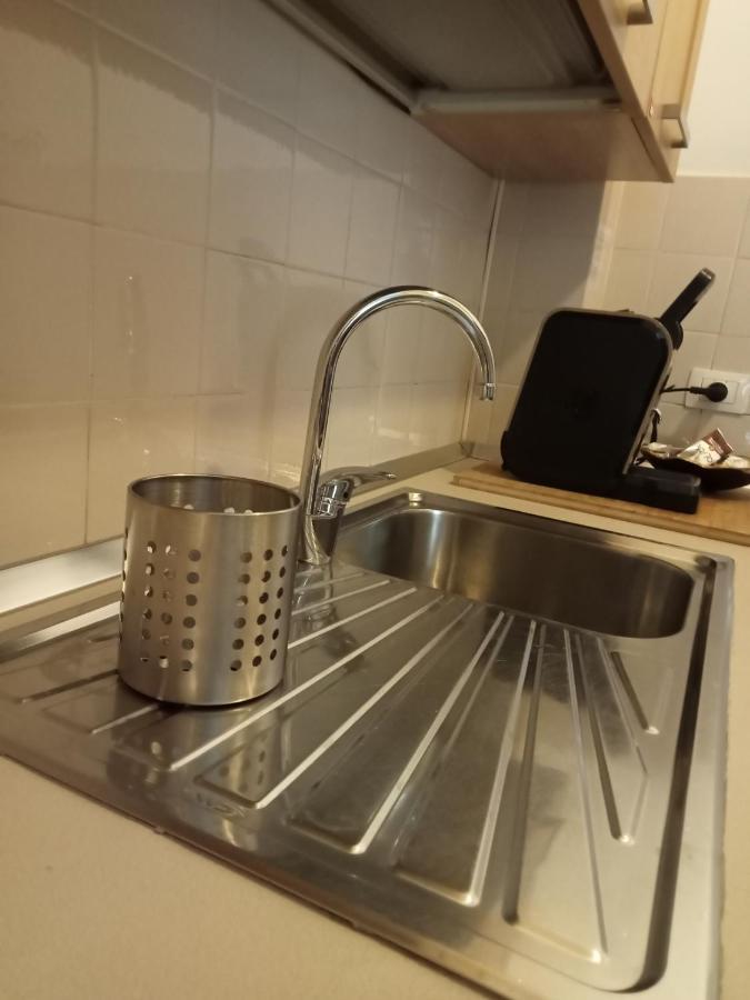 Casa Sofia - Appartamento Con Parcheggio Riservato Terni Exterior foto