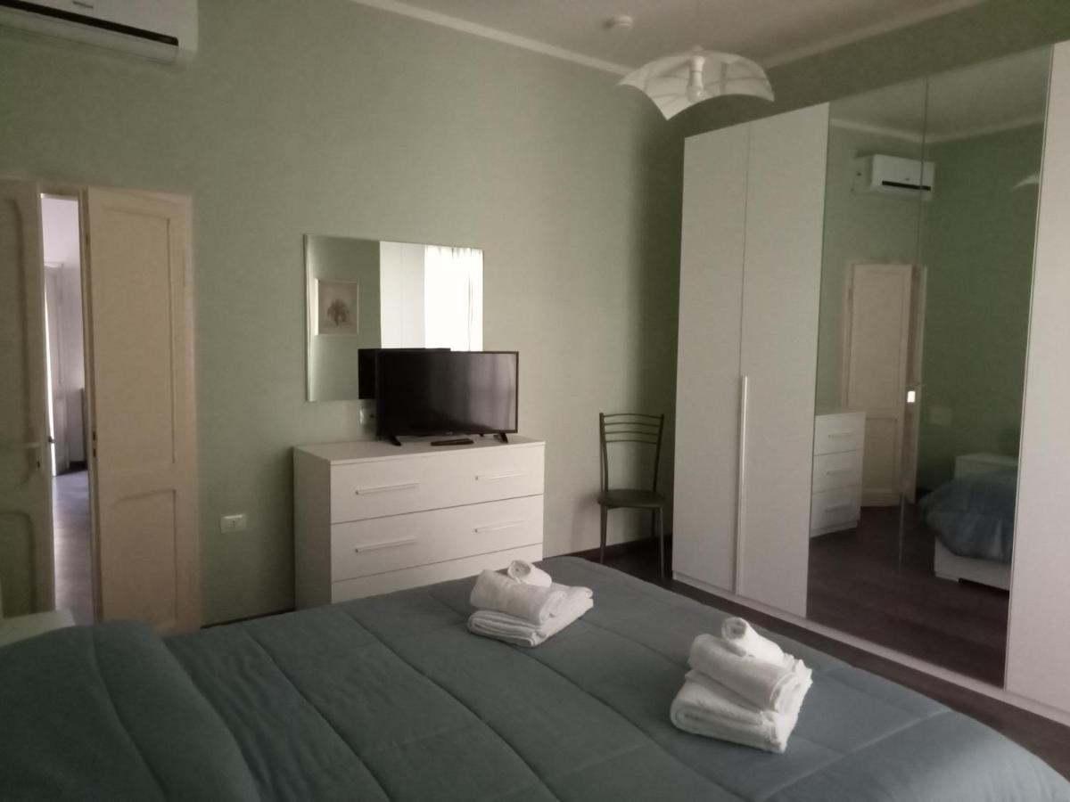 Casa Sofia - Appartamento Con Parcheggio Riservato Terni Exterior foto